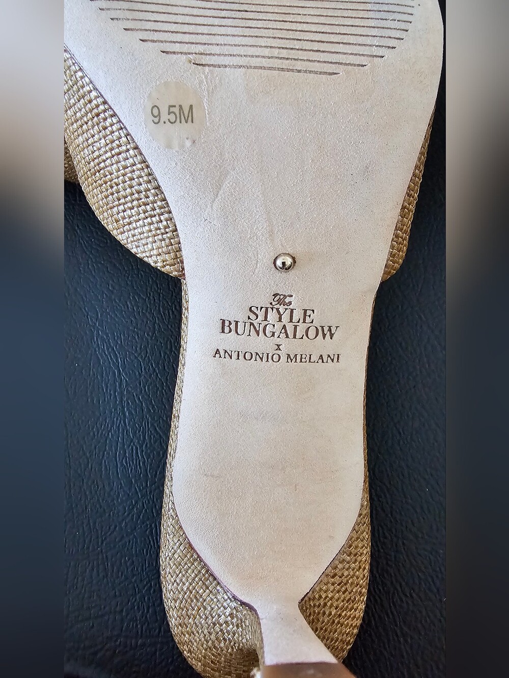 ANTONIO MELANI Neutral Textured Pointed-Toe Bow Mules Shoes Women's Sz 9.5 - Picture 7 of 8